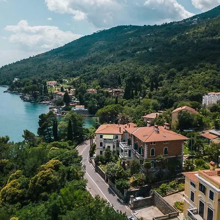 Vila Caterina Apartment Lovran